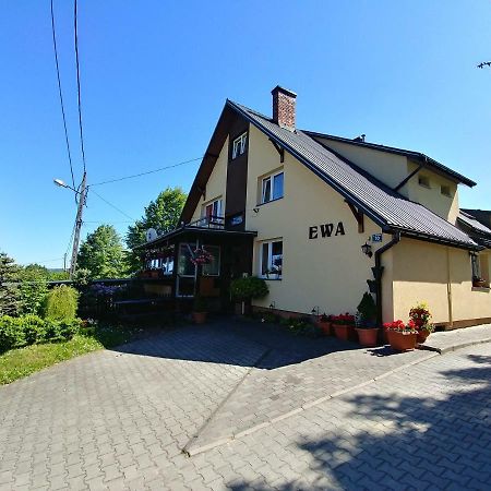 Dom Goscinny Ewa - Noclegi W Polanczyku Экстерьер фото