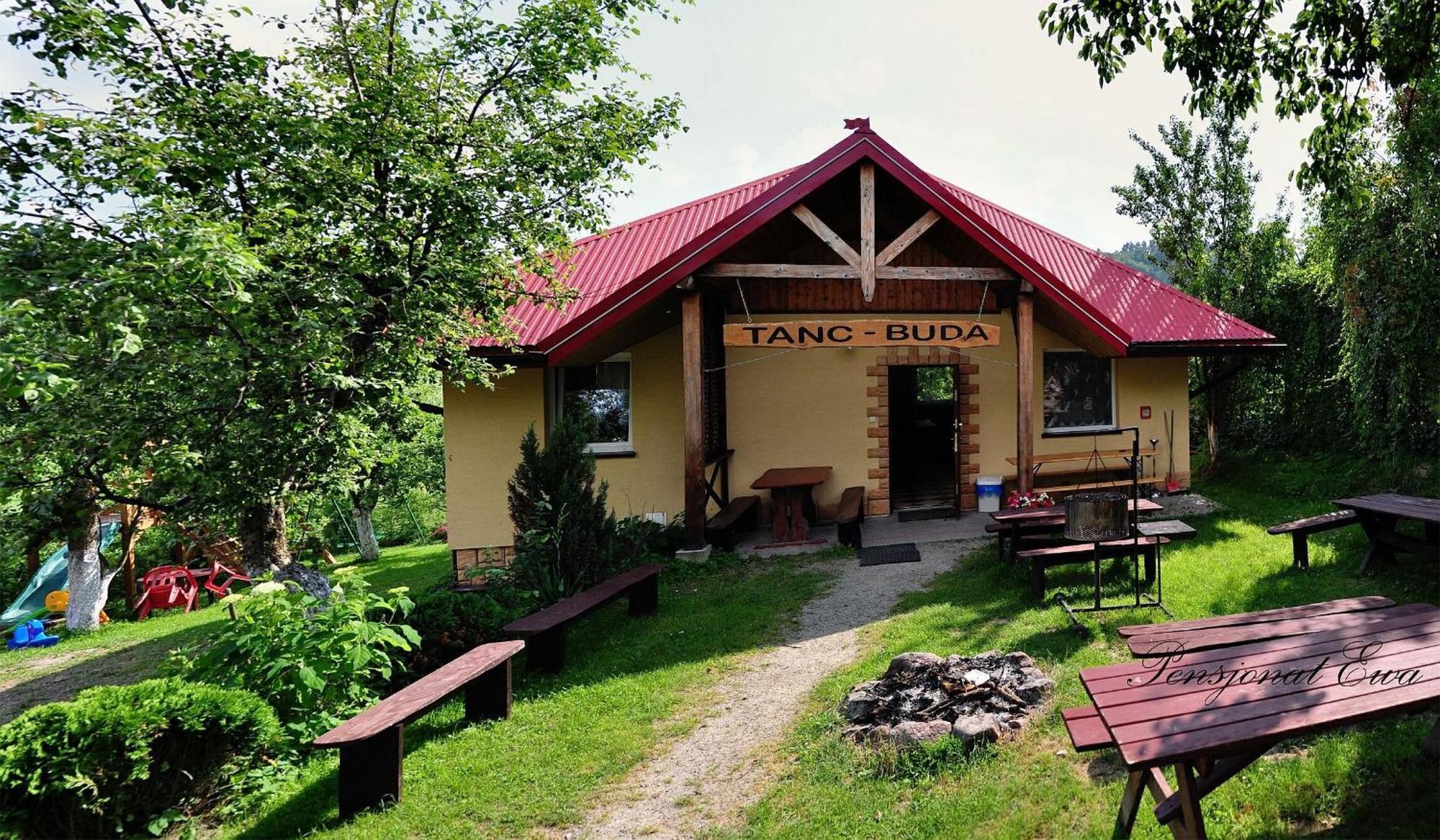 Dom Goscinny Ewa - Noclegi W Polanczyku Экстерьер фото